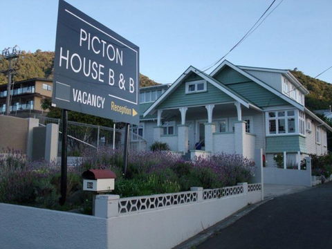 Picton House Bed And Breakfast - Accommodation New Zealand 1