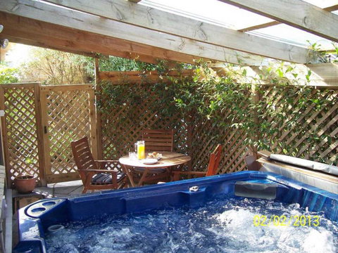Muffin's Self-Contained Bed & Breakfast - Accommodation New Zealand 2