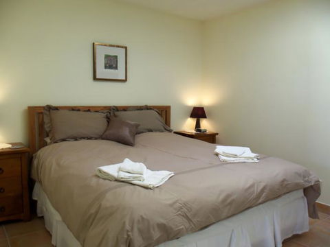 Pool House B&B - Accommodation New Zealand 1
