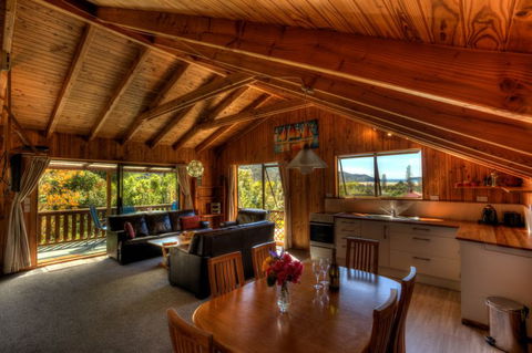 Abel Tasman Buena Vista Apartments  - Accommodation New Zealand 0