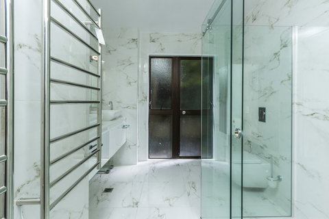 Beachside Holiday - Castor Bay Holiday Apartment - Accommodation New Zealand 6