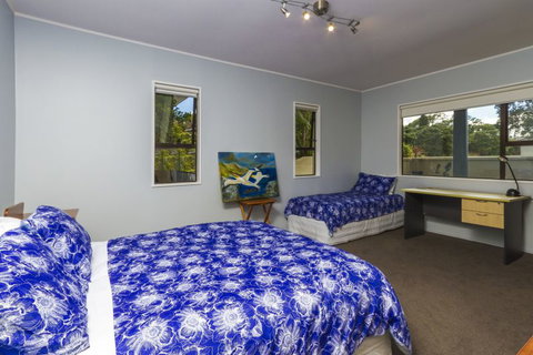 Beachside Holiday - Castor Bay Holiday Apartment - Accommodation New Zealand 8