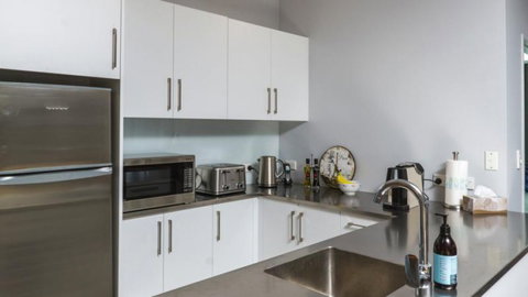 Beachside Holiday - Castor Bay Holiday Apartment - Accommodation New Zealand 10