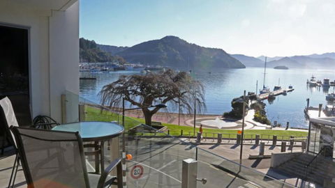 Picton Waterfront Luxury Apartments - Accommodation New Zealand 1