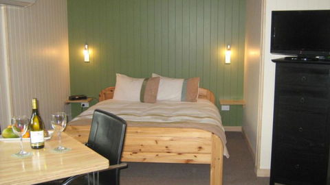 Peak-Sportchalet - Accommodation New Zealand 0