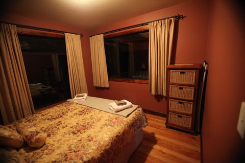 Kepler Oaks Chalet - Accommodation New Zealand 34
