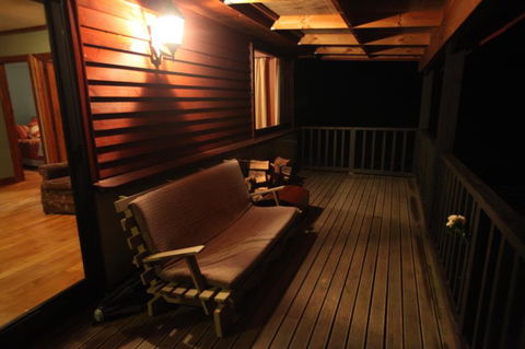 Kepler Oaks Chalet - Accommodation New Zealand 36
