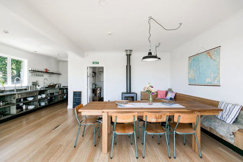 The Pear Orchard Lodge - Accommodation New Zealand 8
