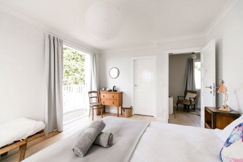 The Pear Orchard Lodge - Accommodation New Zealand 12