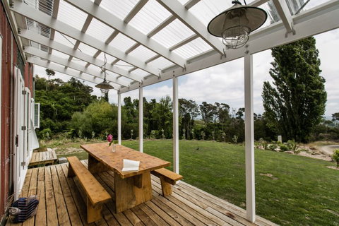 The Pear Orchard Lodge - Accommodation New Zealand 21
