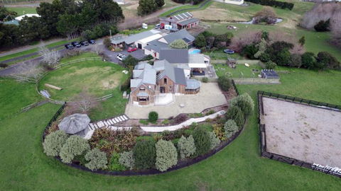 Aroha - Your Kiwi Farmhouse Experience - Accommodation New Zealand 1