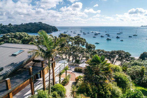 Seadream Villa - Accommodation New Zealand 0