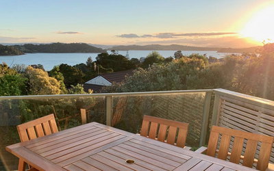 Seas The Day - Parua Bay Holiday Home