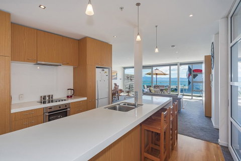 Seaside Apartment - Accommodation New Zealand 3