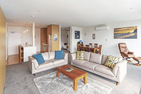 Seaside Apartment - Accommodation New Zealand 1