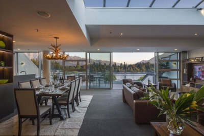 Shotover Penthouse & Spa By Staysouth