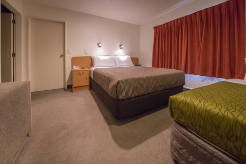Siena Motor Lodge - Accommodation New Zealand 0