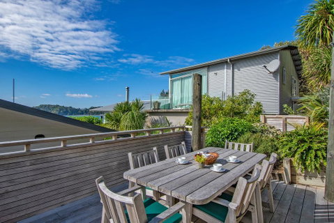Spectacular Woolleys Bay - Matapouri Holiday Home - Accommodation New Zealand 3