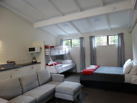 Spencer Beach Holiday Park - Accommodation New Zealand 0