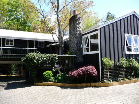 Sportsmans Lodge Turangi - Accommodation New Zealand 2