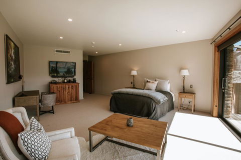 Stoneridge Estate - Accommodation New Zealand 3