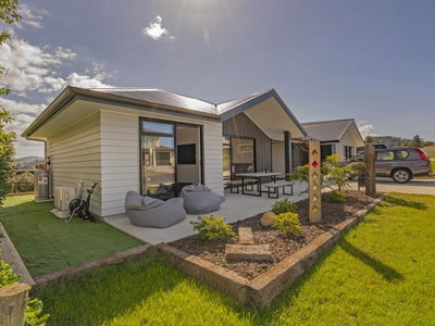 Studio @ 131 - Whitianga Holiday Home