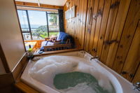 SUPACUTE CHARACTER COTTAGE WIFI SKY TV SPA BATH SPA BATH DBLE KAYAK AND POSSIBLY A CAR