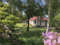 Tailor Made Tekapo Accommodation - Guesthouse  Hostel