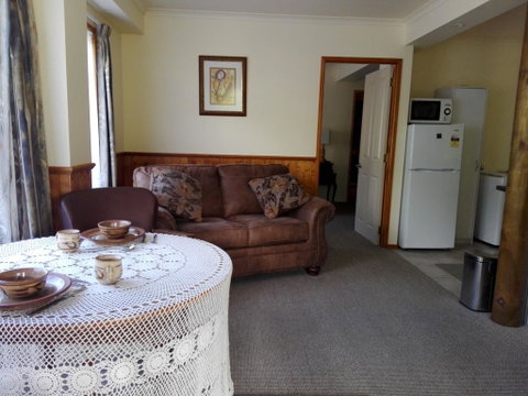 Taranaki Experience - Accommodation New Zealand 1