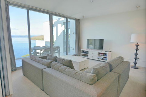 Taupo Penthouse - Accommodation New Zealand 2