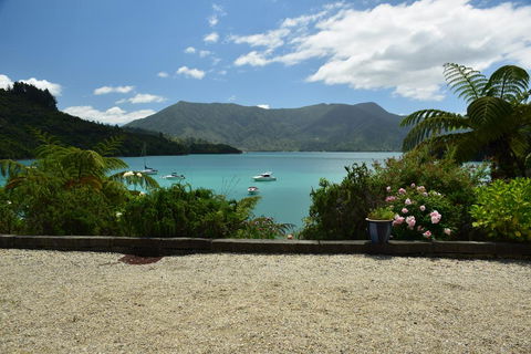 Te Mahia Bay Resort - Accommodation New Zealand 2