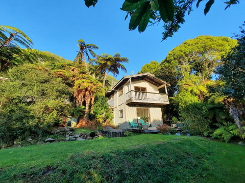 Te Nikau Retreat - Accommodation New Zealand 1