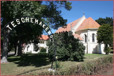 Teschemakers Resort - Accommodation New Zealand 0