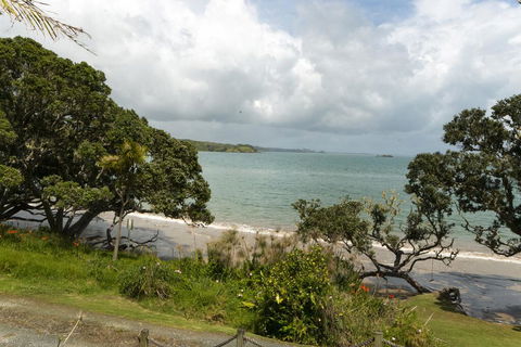 The Blue Bach - Coopers Beach Holiday Home - Accommodation New Zealand 0