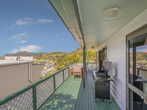 The Burrow - Kuaotunu Holiday Home - Accommodation New Zealand 1