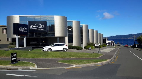 The Cove - Accommodation New Zealand 0