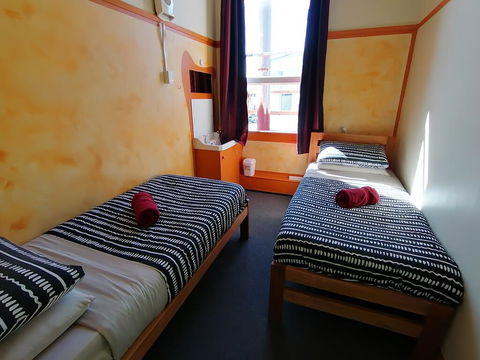 The Duke Hostel - Accommodation New Zealand 1