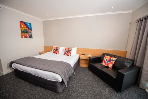 The Garden Hotel - Accommodation New Zealand 2