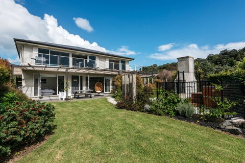 The Grove - Accommodation New Zealand 1