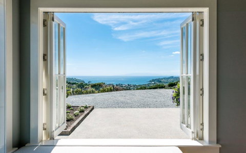 The Lodge At Mudbrick - Accommodation New Zealand 1