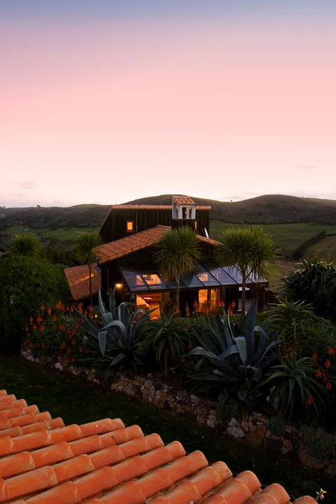 The Loft At Cypress Ridge Estate - Accommodation New Zealand 3