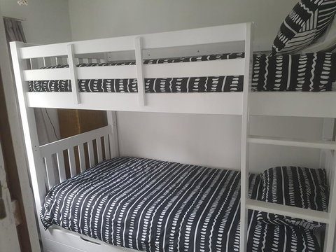 The Loft Guesthouse - Private Harbourside Oasis - Accommodation New Zealand 2