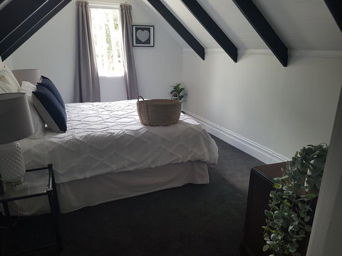 The Loft Guesthouse - Private Harbourside Oasis - Accommodation New Zealand 1