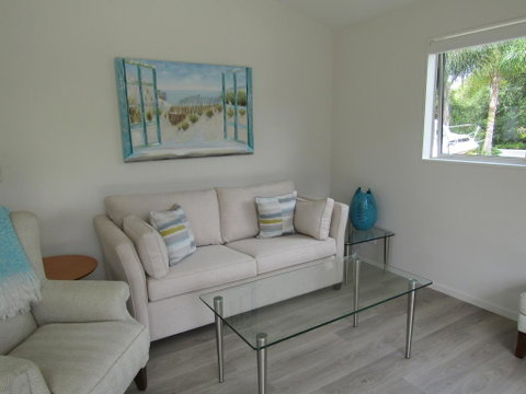 The Palms At Point Wells - Accommodation New Zealand 2
