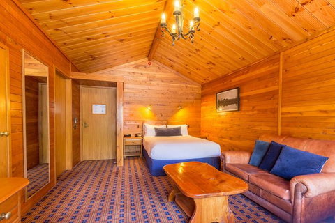 The Powderhorn Chateau - Accommodation New Zealand 2