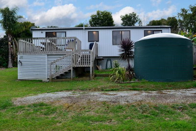 The Stowaway - Hihi Holiday Home