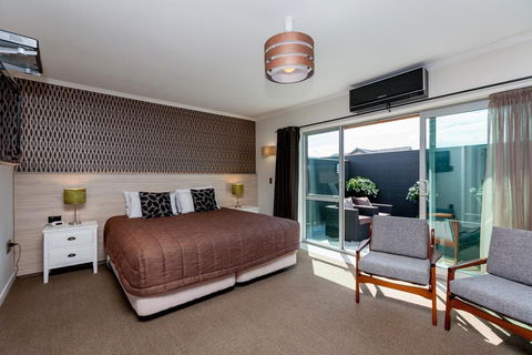 The Strand - Accommodation New Zealand 2
