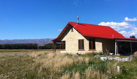 The Strawbale Home, Oturehua - Accommodation New Zealand 2