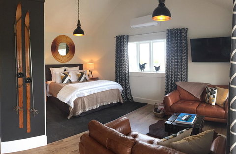 The Studio At Northfield - Accommodation New Zealand 3