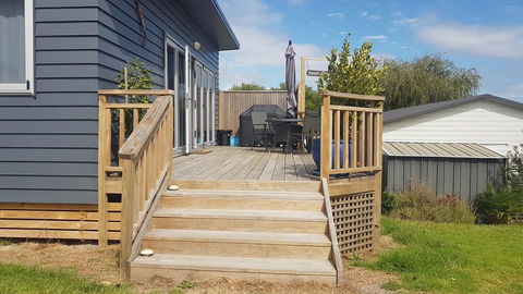 Thistle Do Beach Bach - Accommodation New Zealand 1
